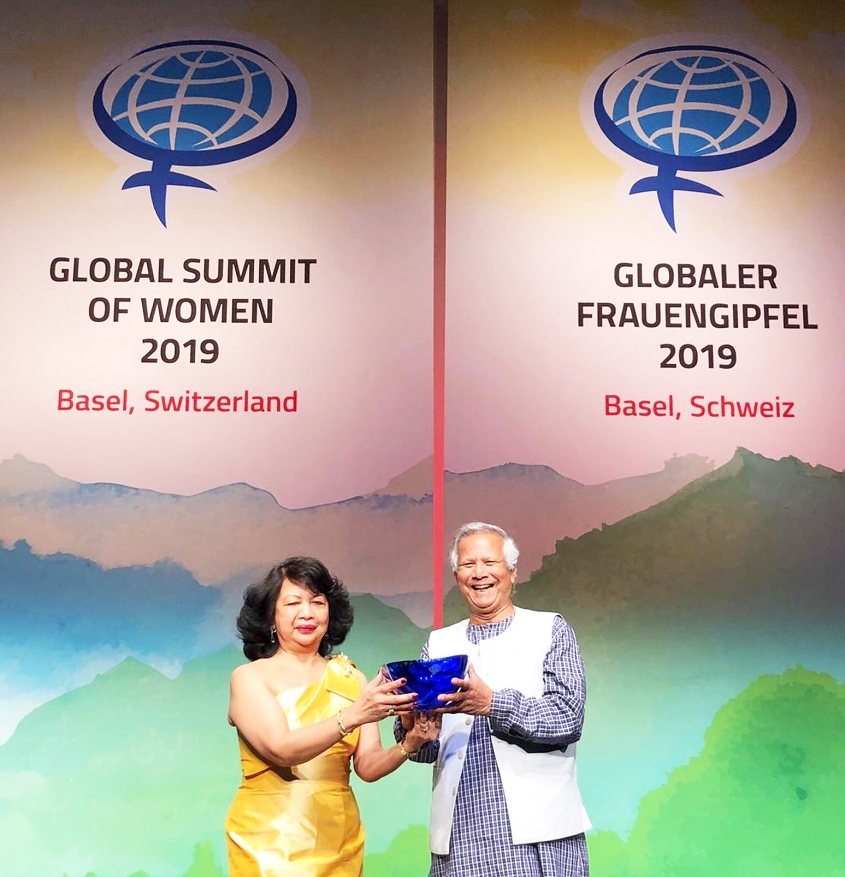 YUNUS AWARDED 2019 GLOBAL WOMEN'S LEADERSHIP AWARD IN BASEL SWITZERLAND