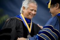 Yunus Inspires US Youth to Entrepreneurship